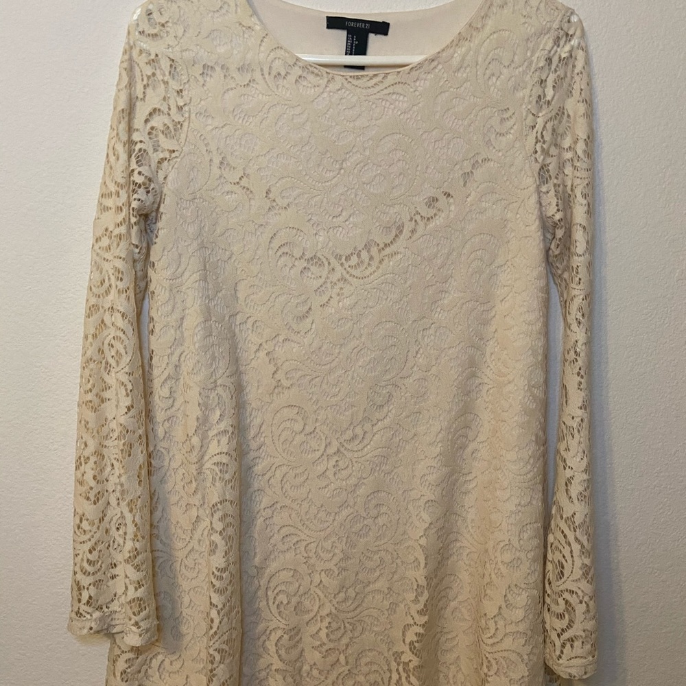 Lace Cream Longsleeve Dress
